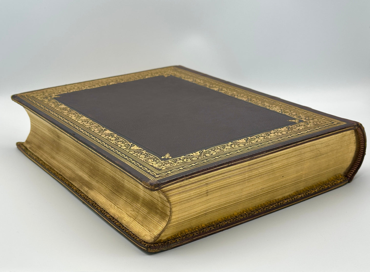 A Monograph of the Nectariniidae, or Family of Sun-Birds by G.E. Shelley